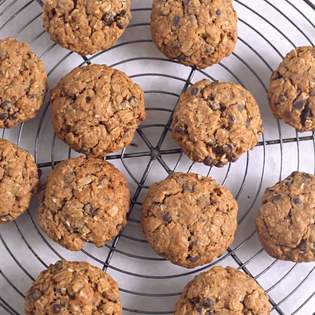 Recipe preview How to make homemade lactation cookies?