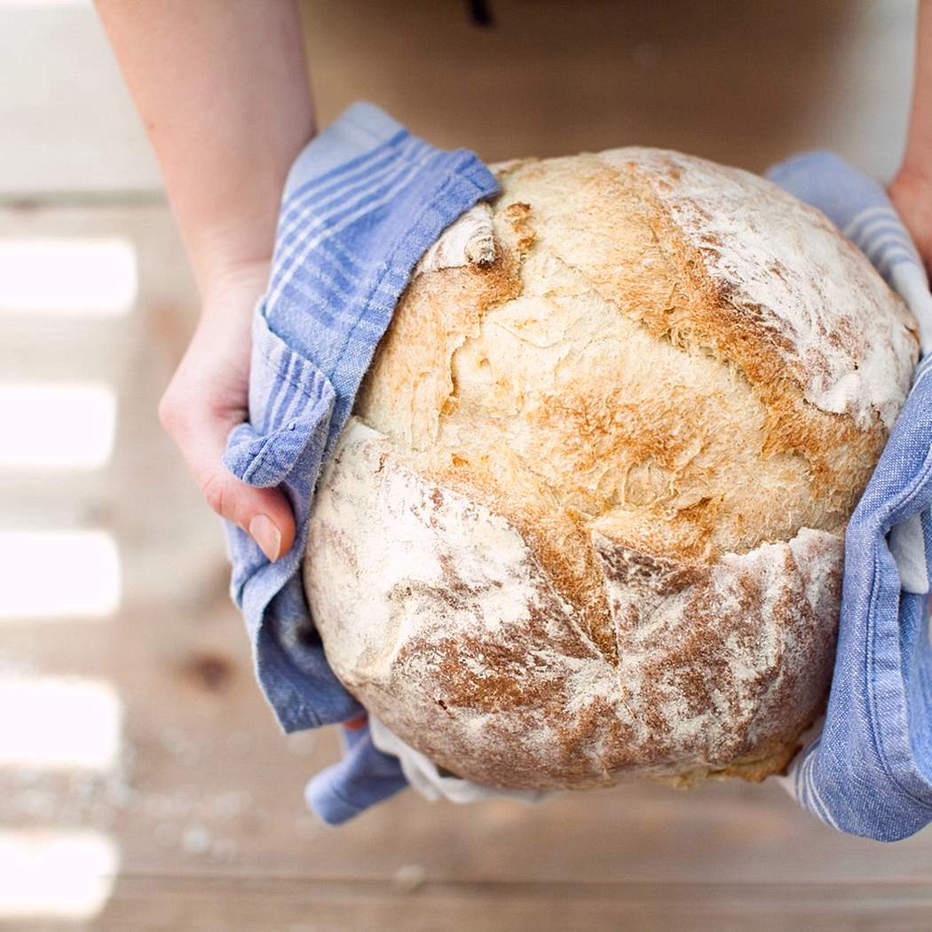 Pane fatto in casa senza lievito madre