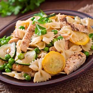 Recipe preview Pasta with chicken and zucchini