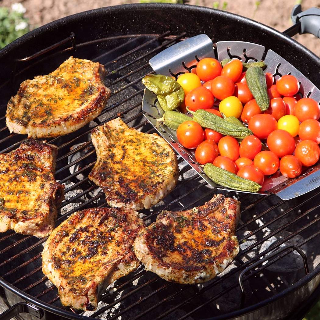 Costolette con senape e panna acida