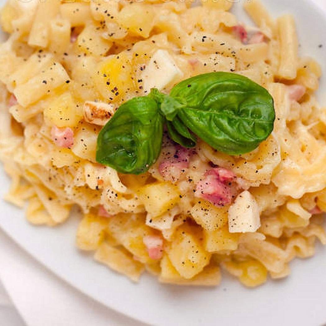 Pasta patate e provola