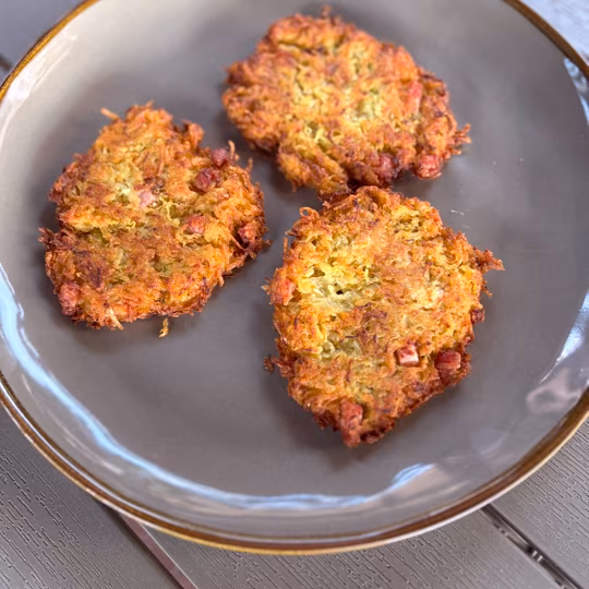 Náhled receptu Bramboráčky s mrkví a cuketou