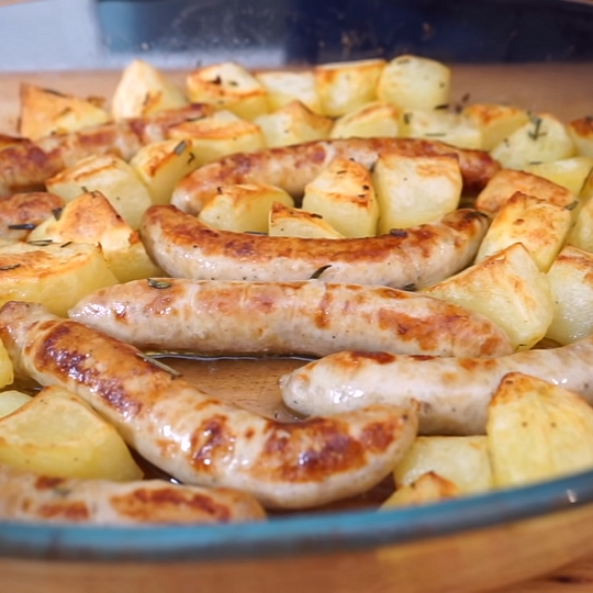Anteprima ricetta Salsicce e Patate al Forno