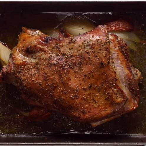 Spalla di agnello marinata al forno - procedimento 1