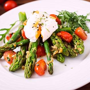 Recipe preview Asparagus Mozzarella and Tomato Caprese Salad