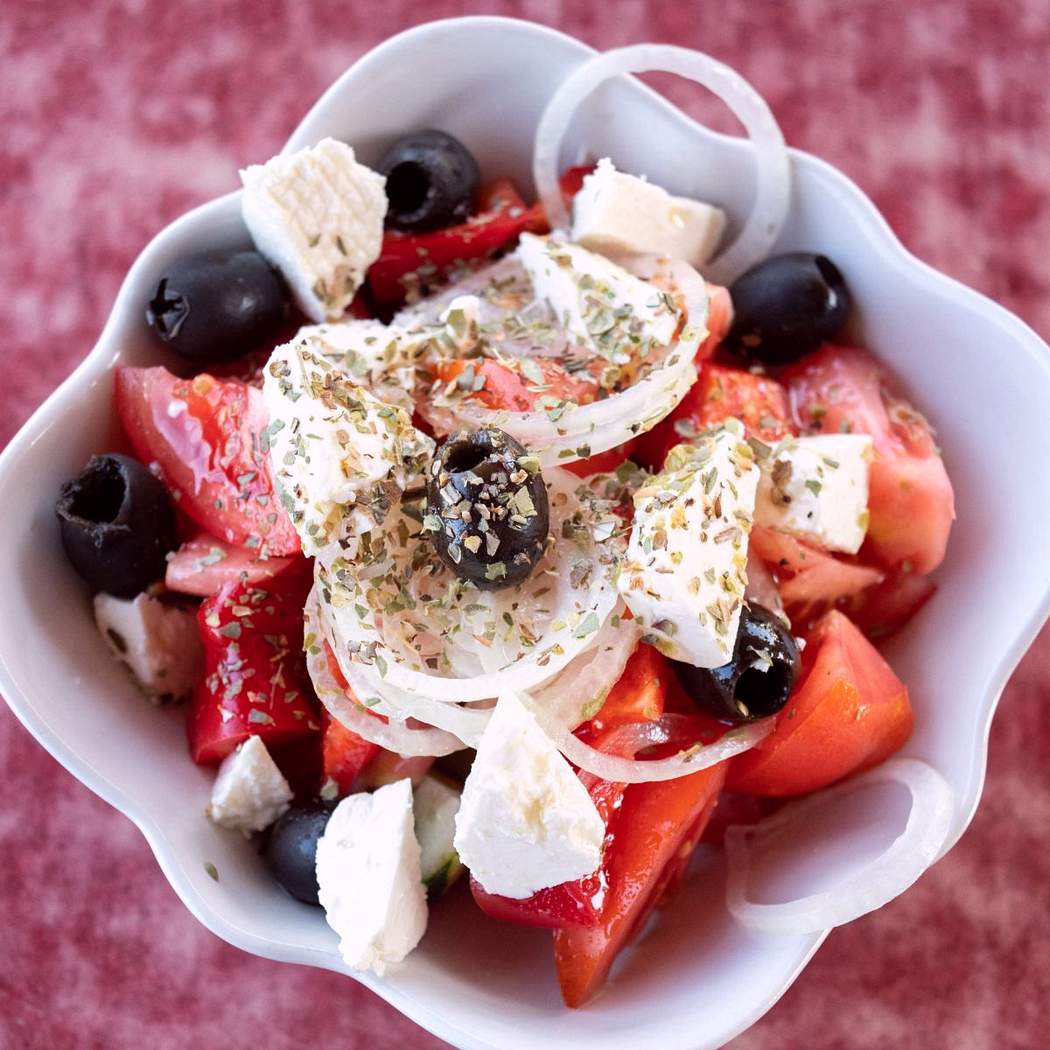 Insalata di verdure con tofu