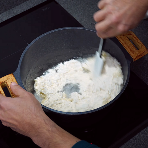 Ricetta sfince siciliane fritte - procedimento 1