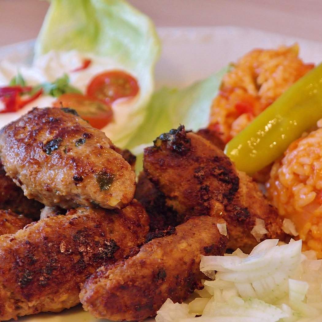 Balkán Cevapcici fűszeresen