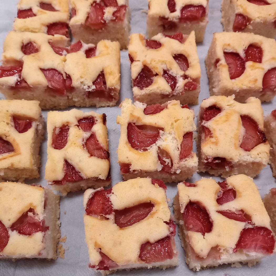 Gyors gluténmentes eper torta
