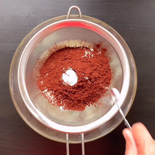 Come preparare dei facili cupcake al cioccolato? - procedimento 1