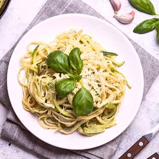 Recipe preview How to cook Garlic Parmesan Zucchini Spaghetti