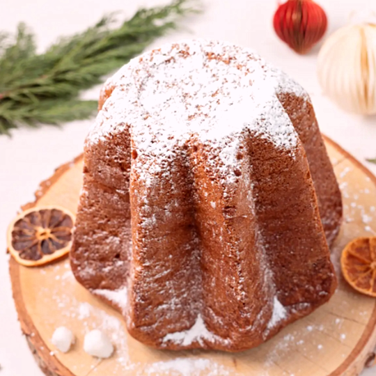 Anteprima ricetta Pandoro italiano di Natale