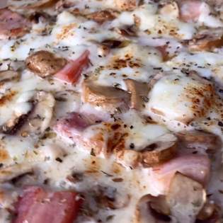 Recipe preview Easy homemade Carbonara Pizza recipe