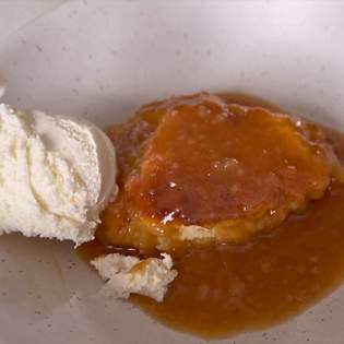 Recipe preview Original Pudding Chomeur with Maple Syrup and Ice Cream