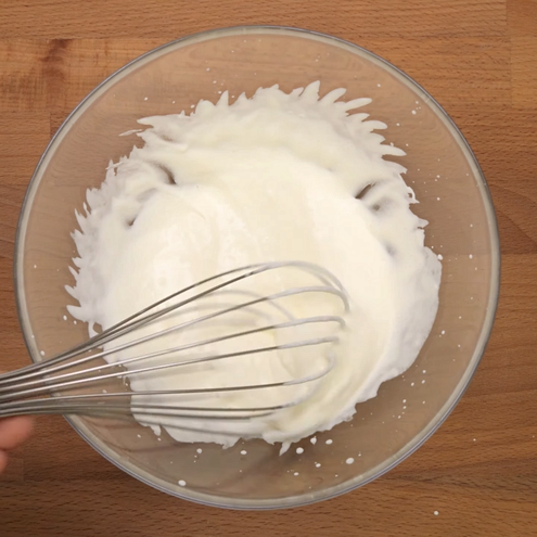 Tiramisù alle fragole ricetta - procedimento 1