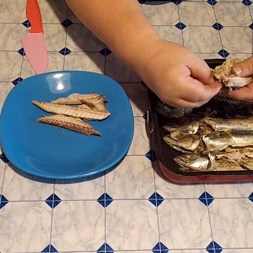 Sgombro marinato alla siciliana - procedimento 1