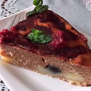 Voorvertoning van recept Biscuit taart met pudding en fruit