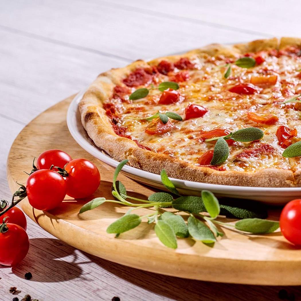 Házi készítésű autentikus olasz Margherita pizza