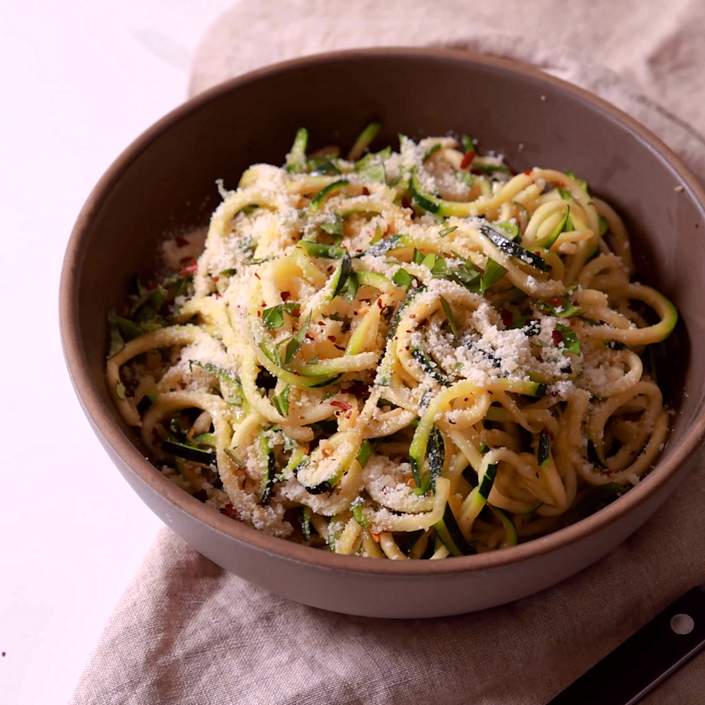 Come fare gli spaghetti di zucchine