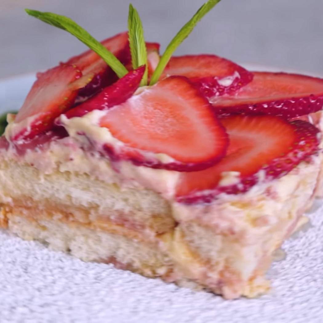 Semplice tiramisù alle fragole