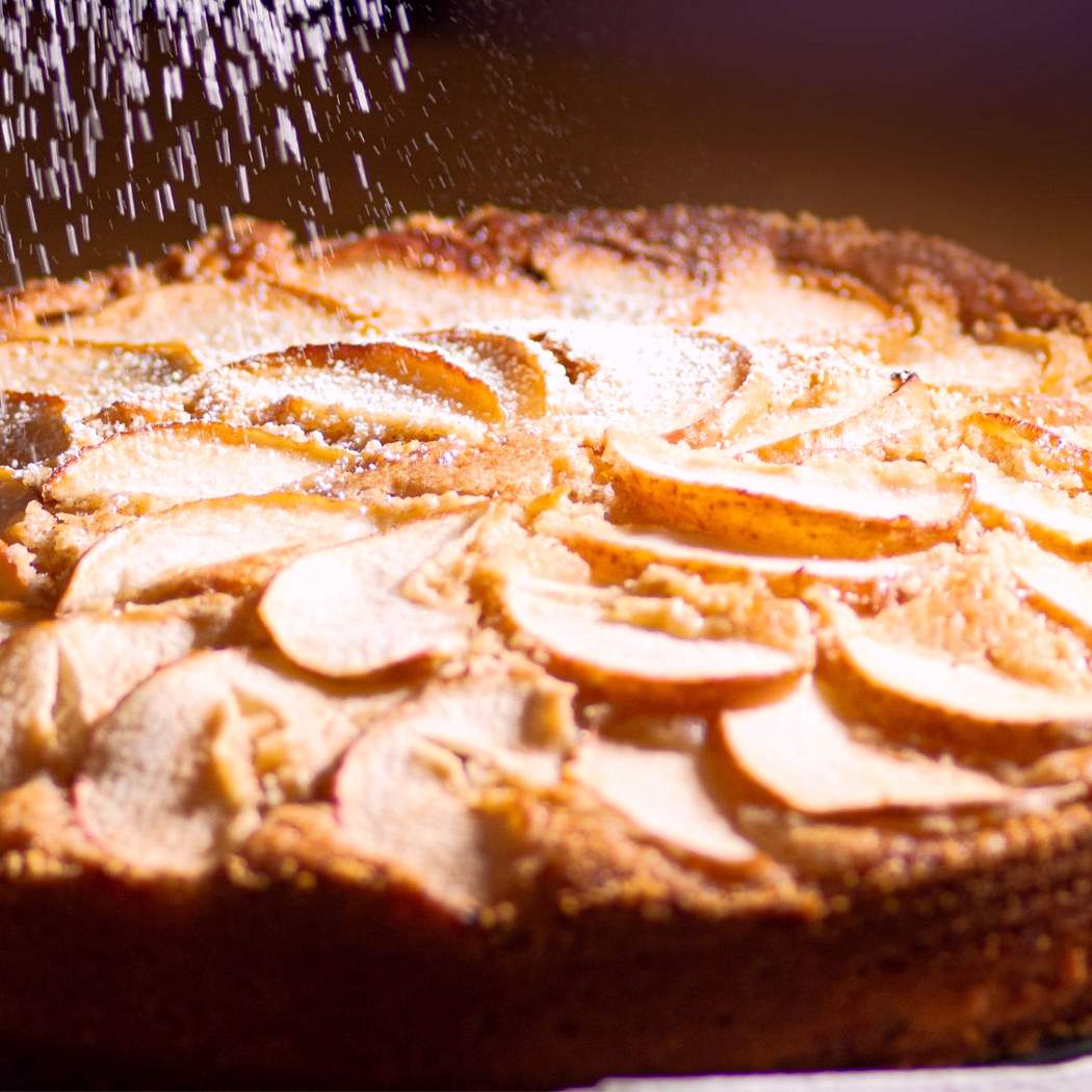 Torta di mele e panna montata