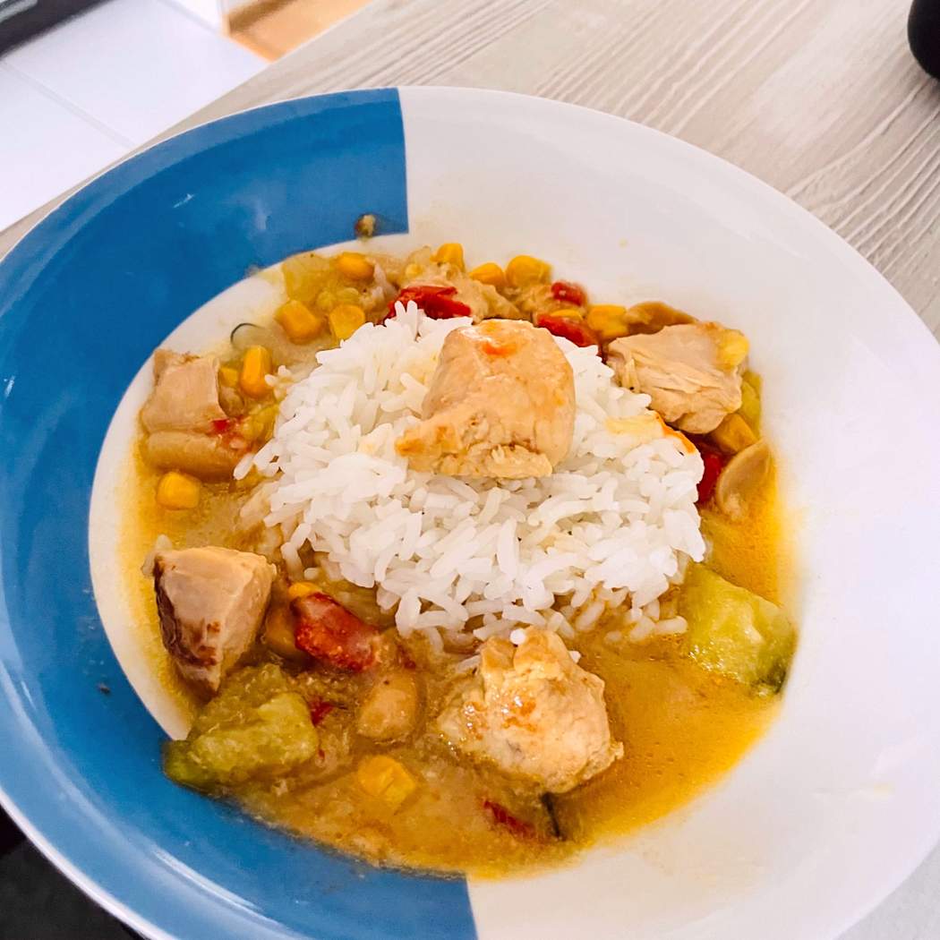 Žluté kari pro děti