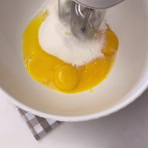 Torta al cioccolato e caffè per Halloween - procedimento 1