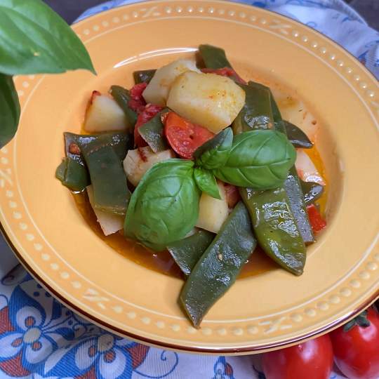 Anteprima ricetta Fagioli corallo con patate e pomodorini