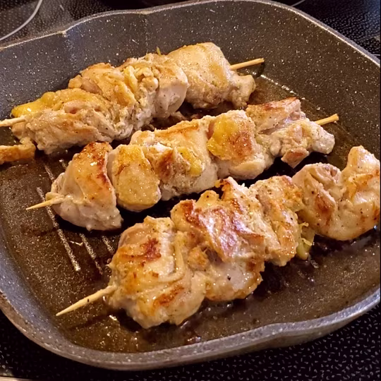 Náhľad receptu Super šťavnatý citrónovo- cesnakový kurací špíz