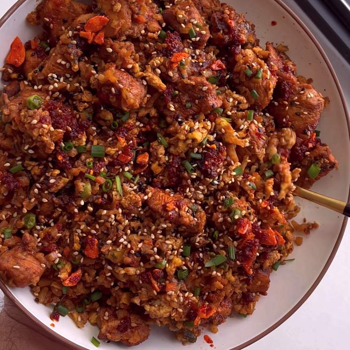 Easy Cauliflower Fried Chicken Rice
