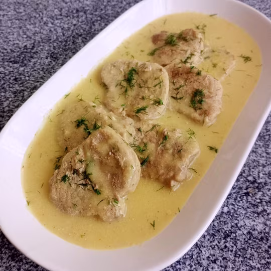 Podgląd przepisu Polędwica w sosie cebulowym