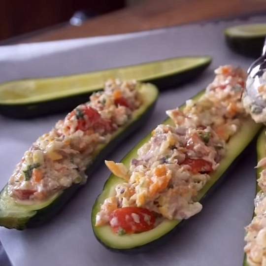 Anteprima ricetta Ricetta light : zucchine ripiene di tonno