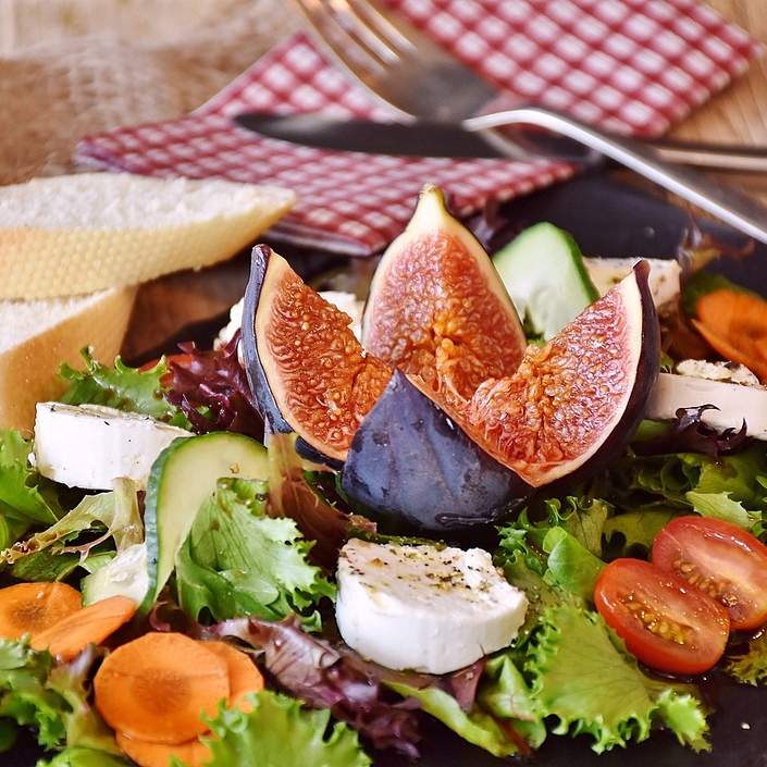Ensalada de higos con queso