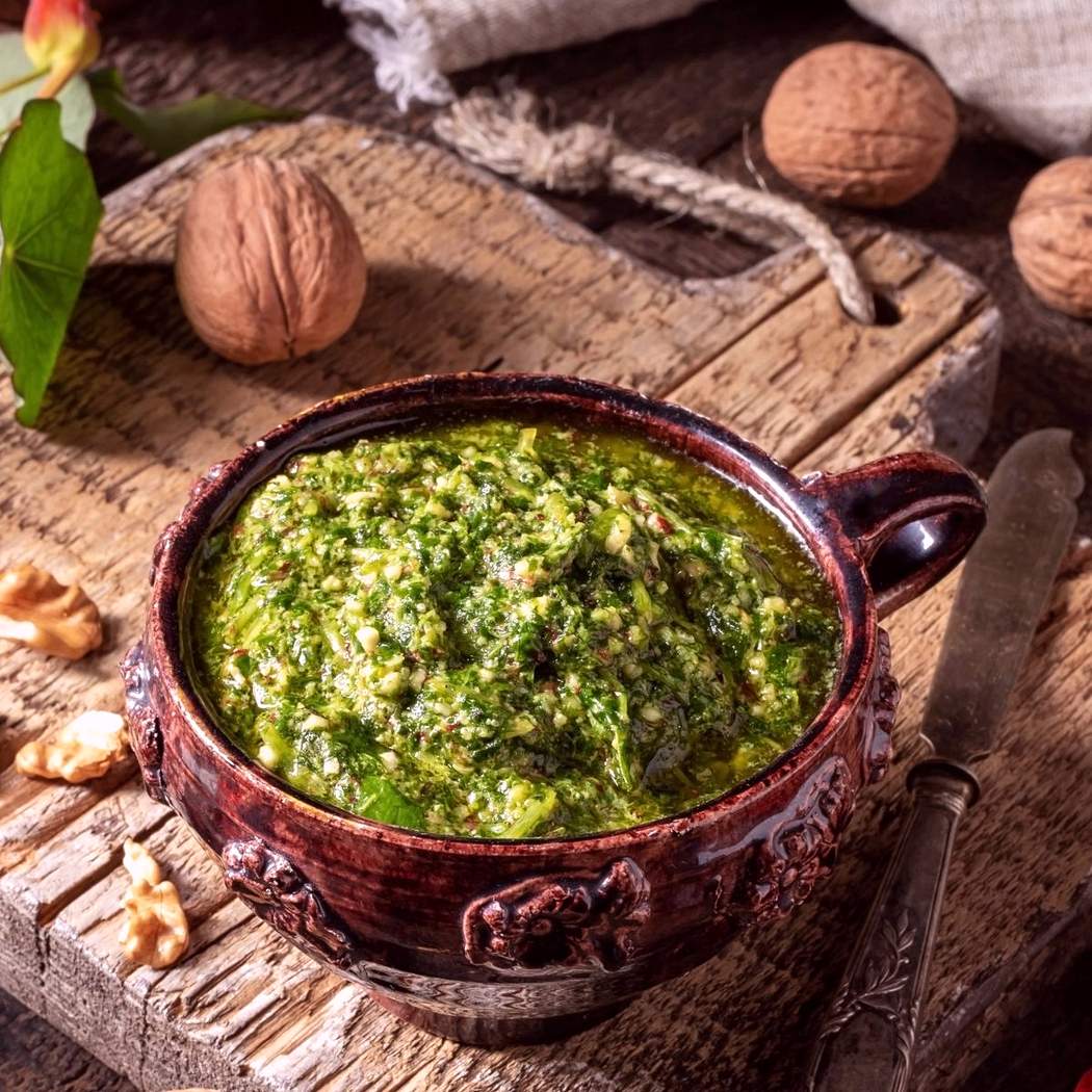 Pesto di Asparagi e Noci