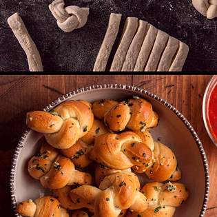 Recipe preview Pizza Dough Knots