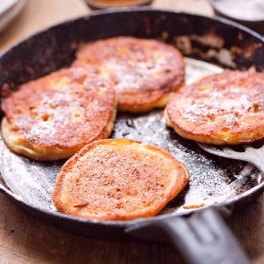 Anteprima ricetta Pancake al latticello con le mele