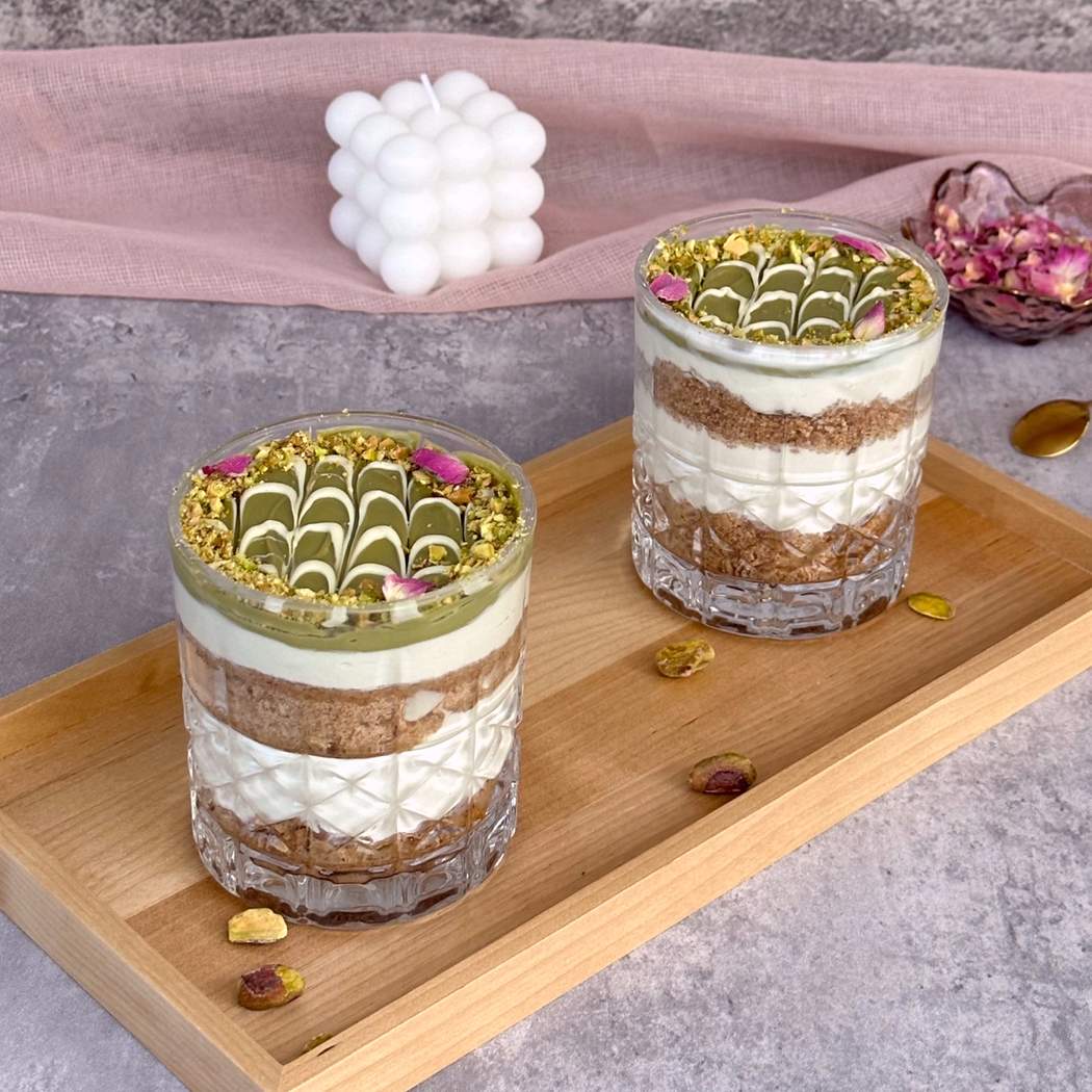 Dessert al pistacchio in bicchiere