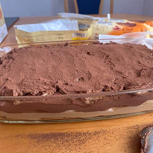 Tort fără coacere cu caramel și ciocolată - pasul de preparare 1