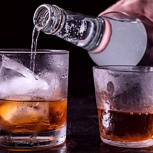 Recipe preview Pink Gin (Gin and Bitters)