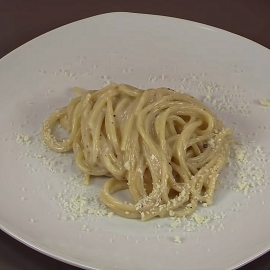Anteprima ricetta Pasta cacio e pepe cremosa