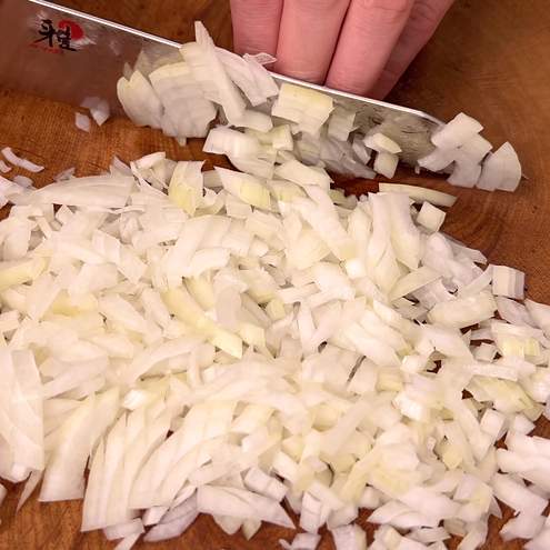 Pollo e patate in padella - procedimento 1