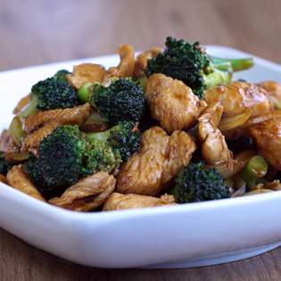 Recipe preview How to make stir fry chicken with broccoli?