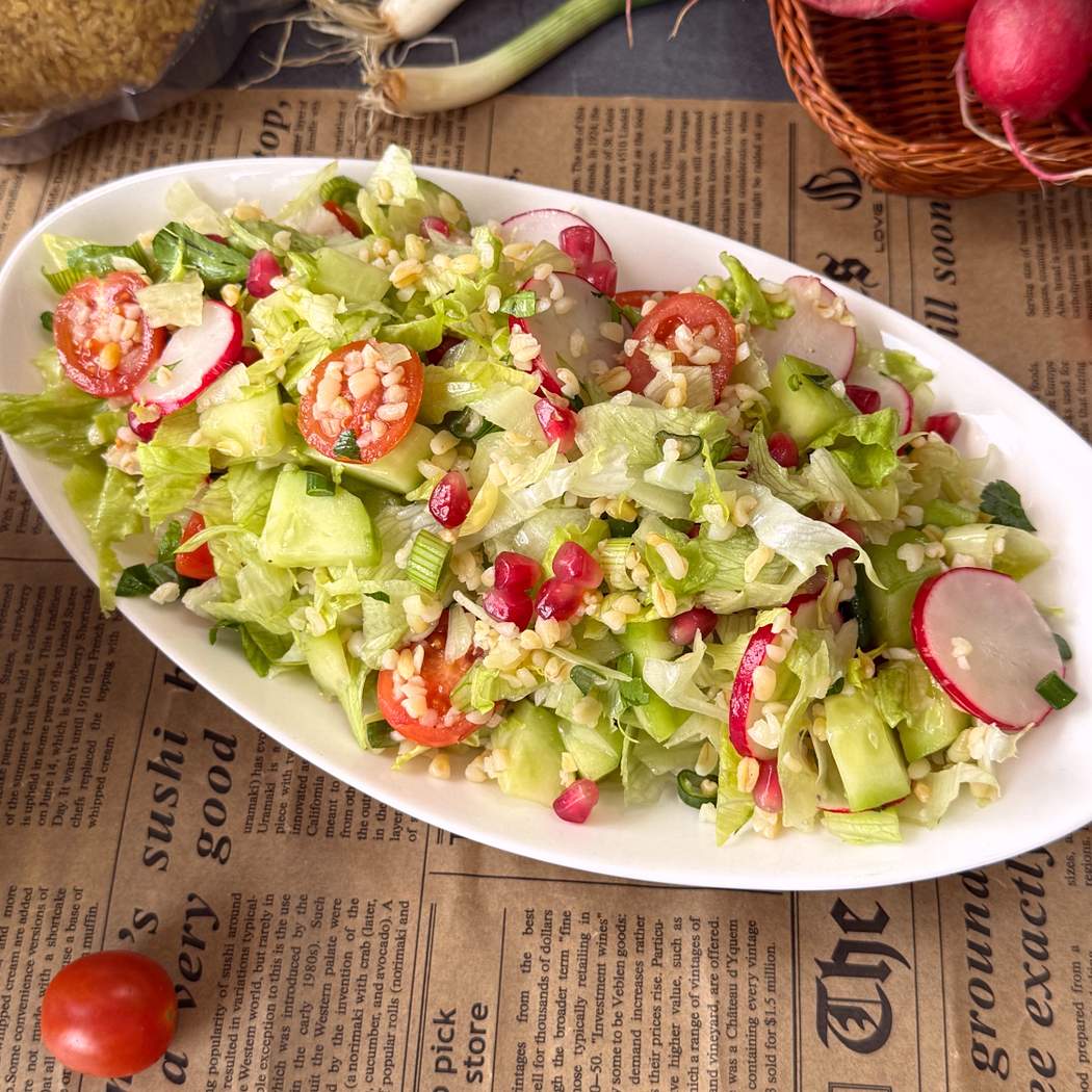 Pestrý šalát s bulgurom