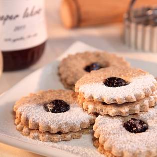 Recipe preview Christmas Nutella lentil rolls