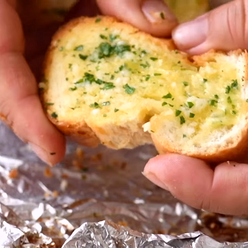 Garlic bread