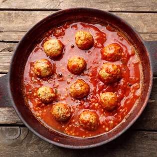 Recipe preview Tomato sauce with meatballs