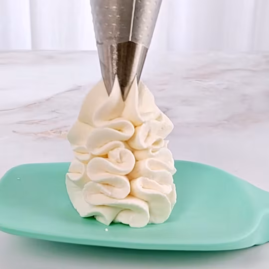 Anteprima ricetta Crema per farcire torte