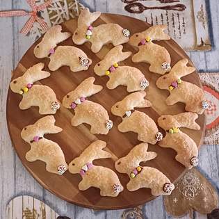Recipe preview Easy homemade Easter Bunny Cookies recipe