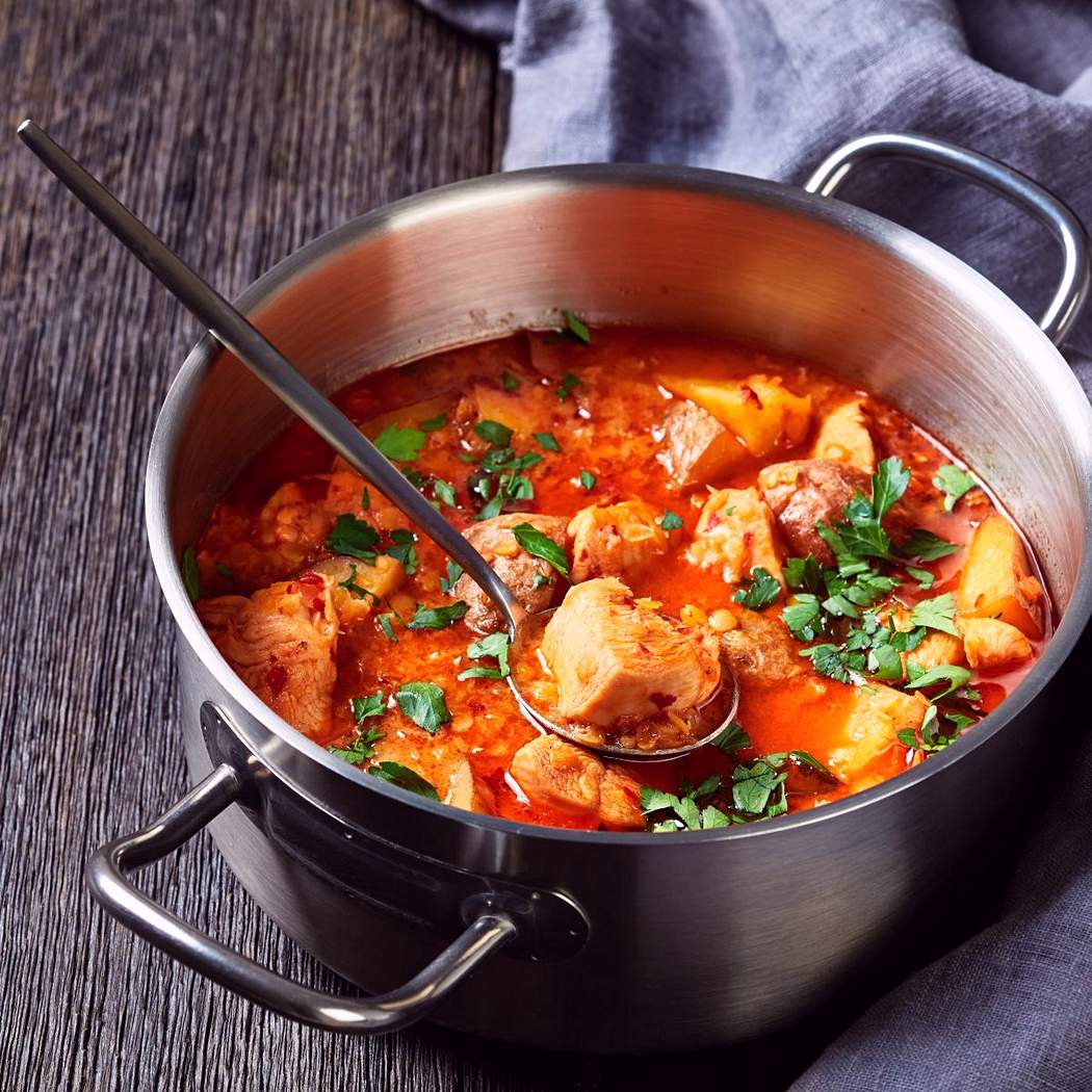 Lenticchie rosse con carne di pollo