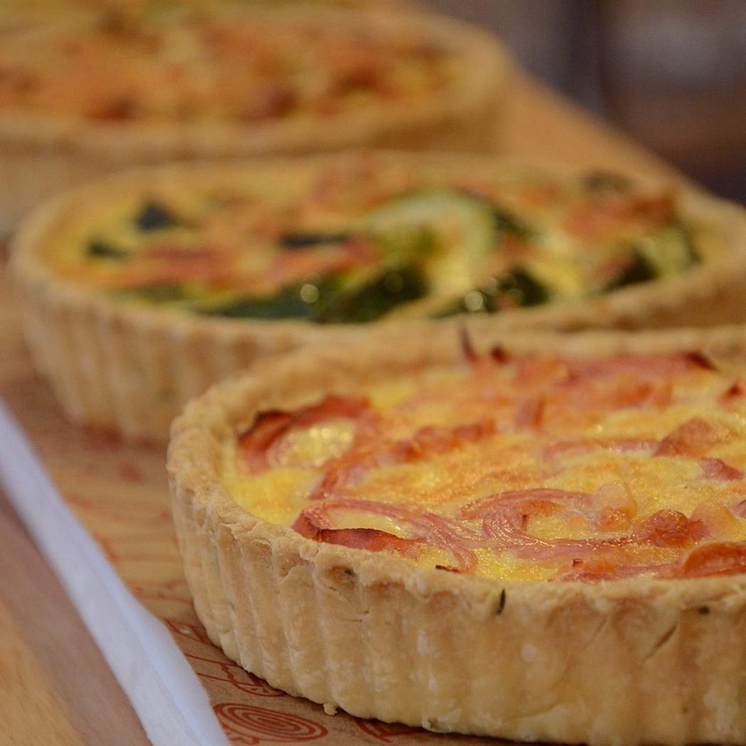 Hiteles francia klasszikus mini Quiche Lorraine